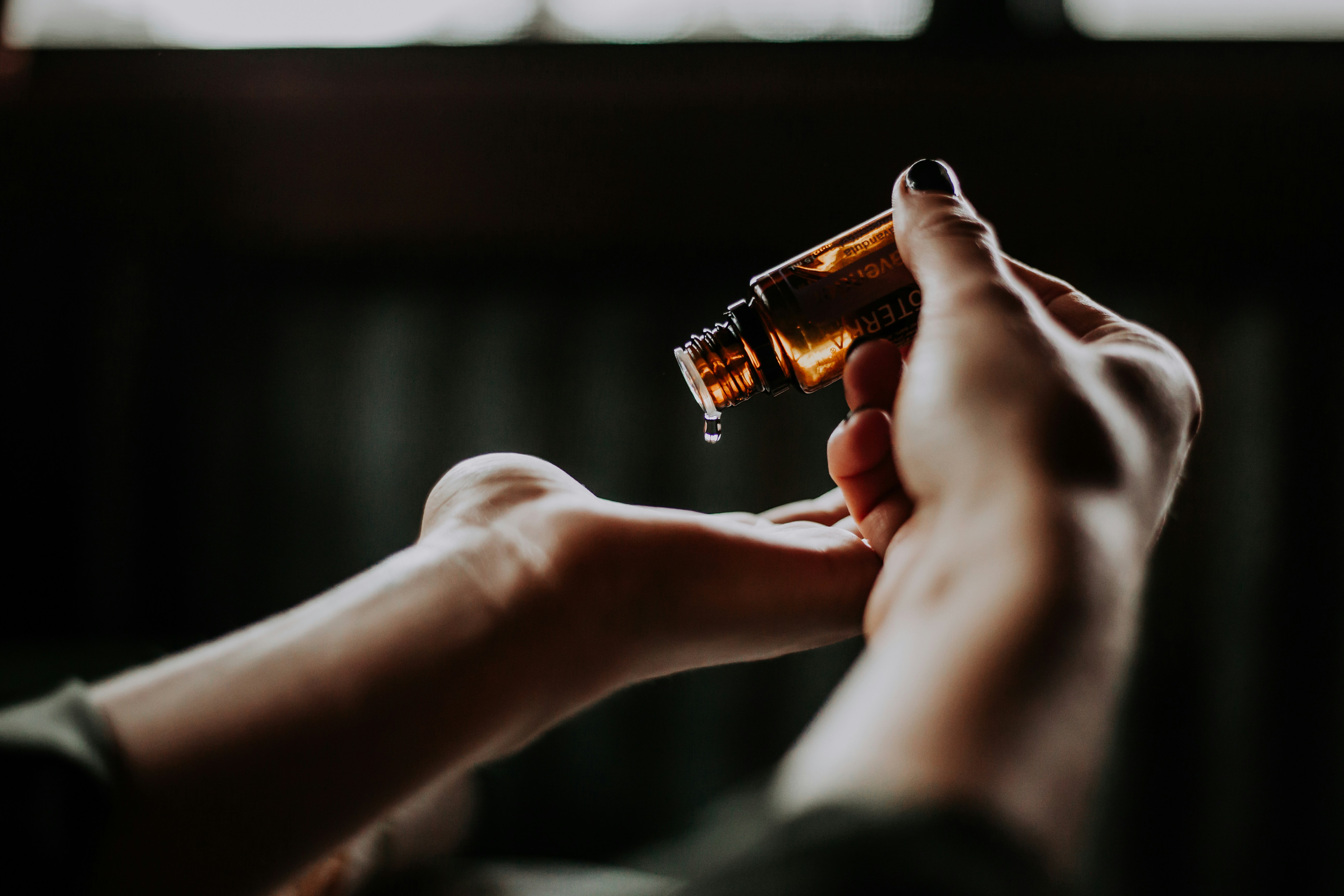 Phyto-aromathérapie — plantes médicinales et huiles essentielles pour l'équilibre naturel